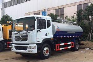 东风D9  13方吸粪车